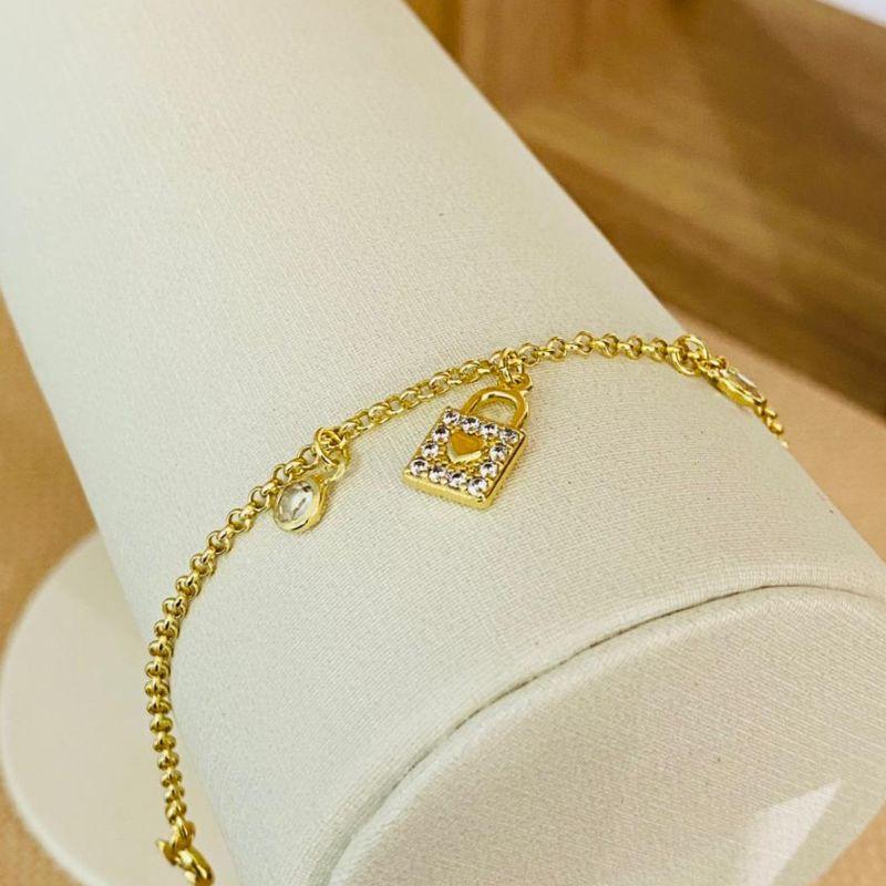PULSEIRA CADEADINHO COM ZIRCONIAS
