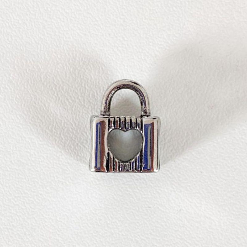 BERLOQUE CADEADO COM CORAÇÃO VAZADO SEPARADOR