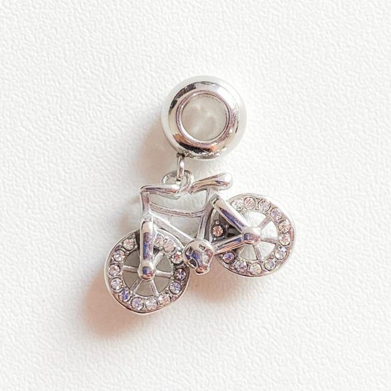 BERLOQUE PENDURICALHO BICICLETA CRAVEJADA CRISTAL