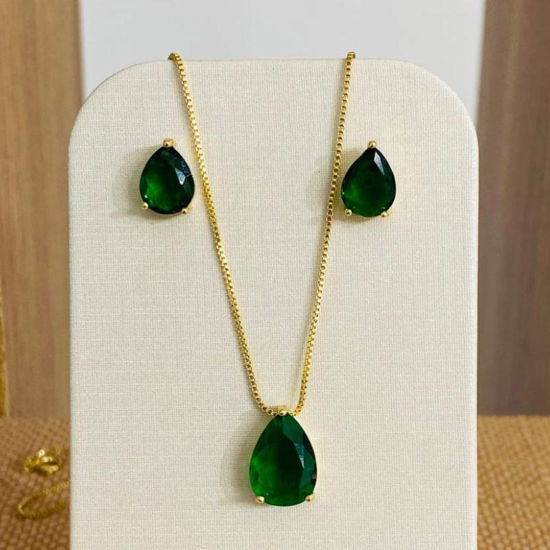 CONJUNTO GOTA VERDE