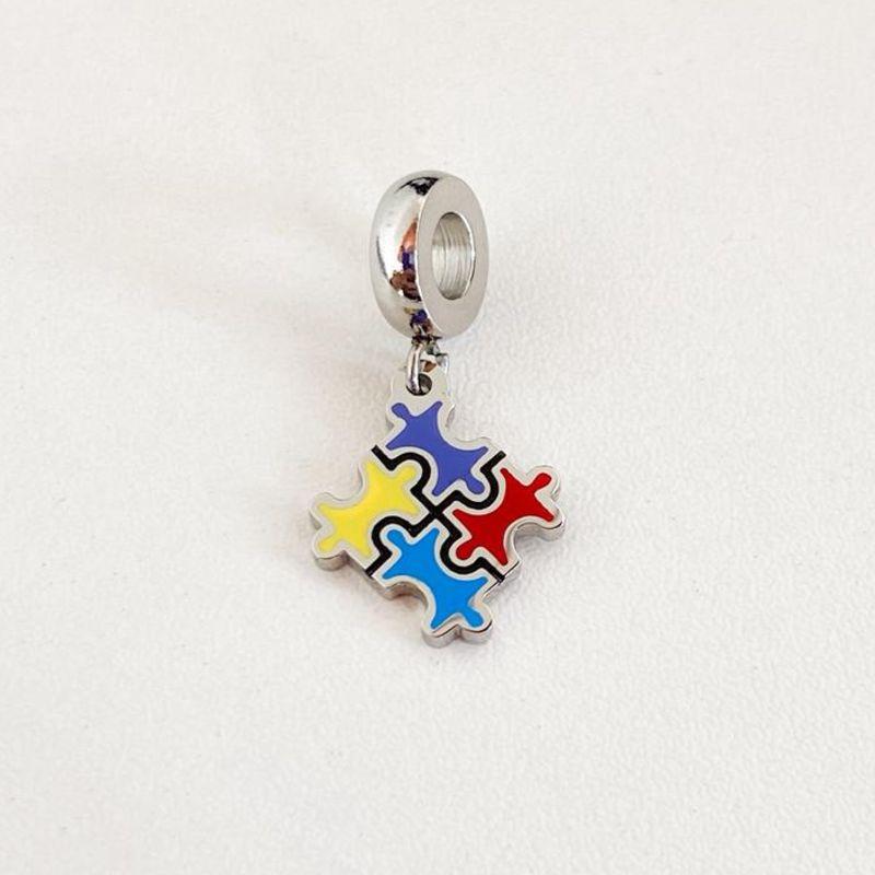 BERLOQUE AUTISMO PENDURICALHO