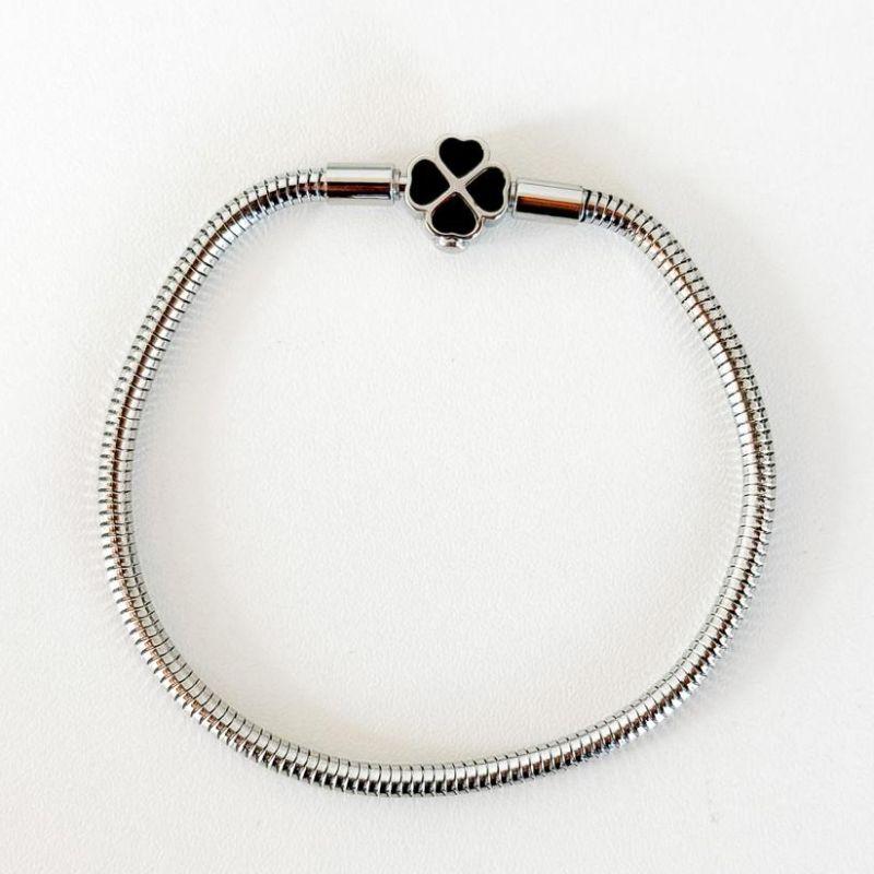 PULSEIRA BERLOQUE FECHO TREVO PRETO 19CM