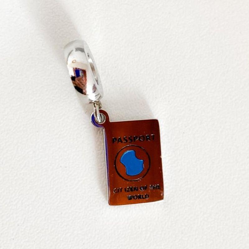 BERLOQUE PASSAPORTE PENDURICALHO