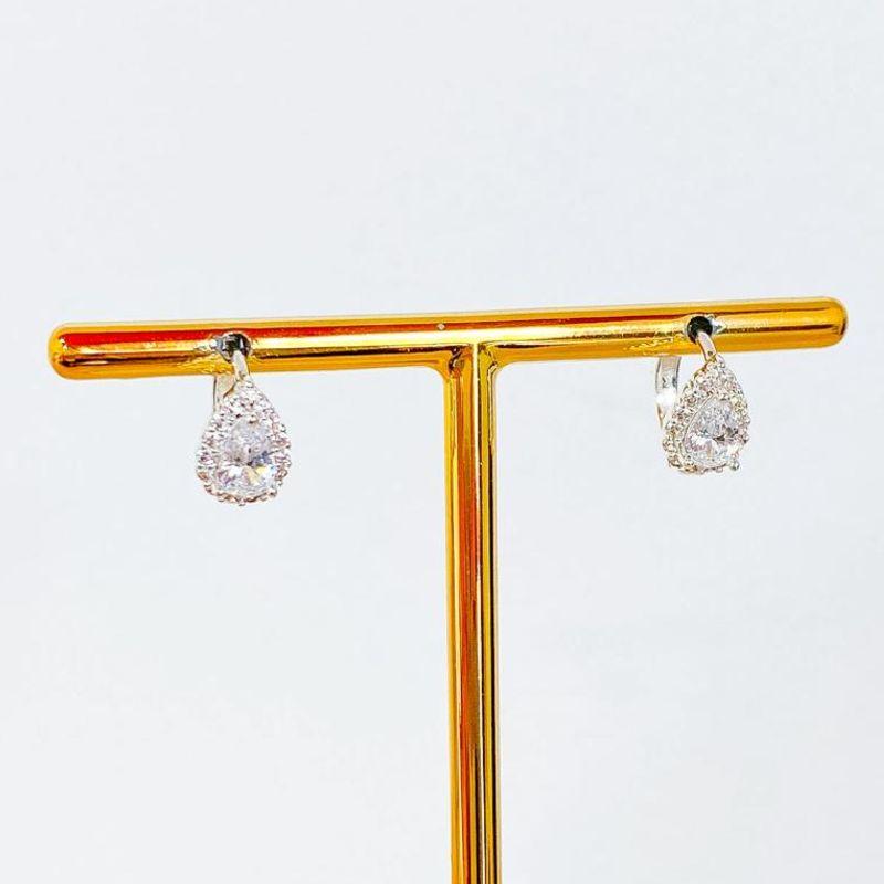 BRINCO ARGOLINHA GOTA CRAVEJADA