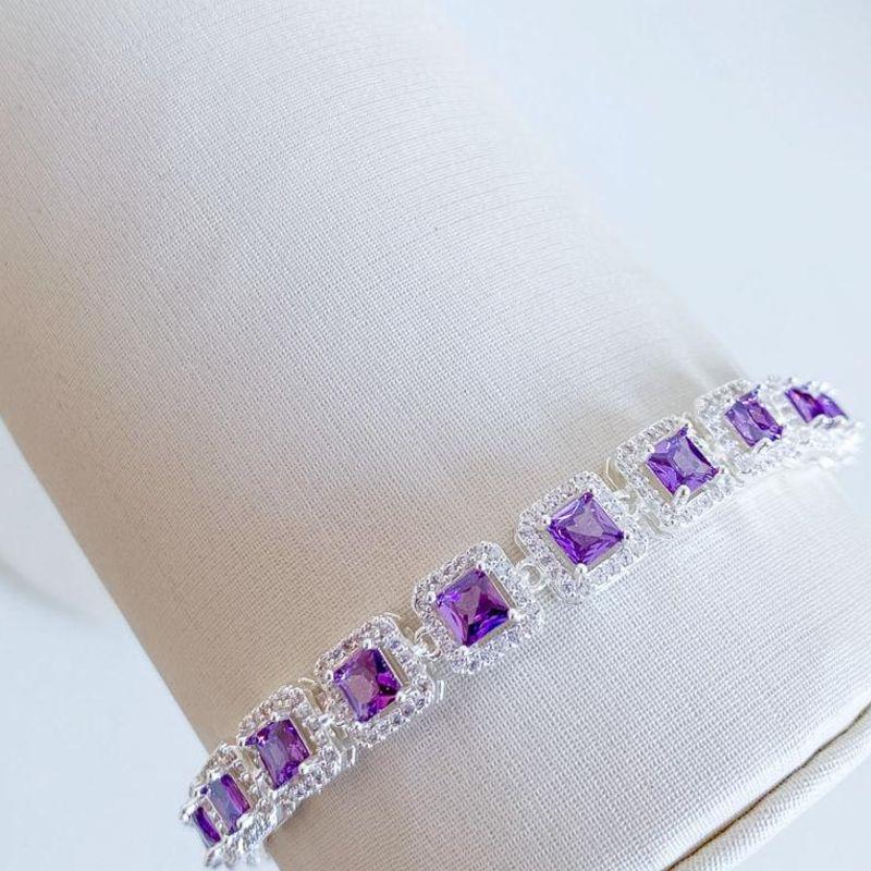 PULSEIRA RIVIERA CRAVEJADA ROXA