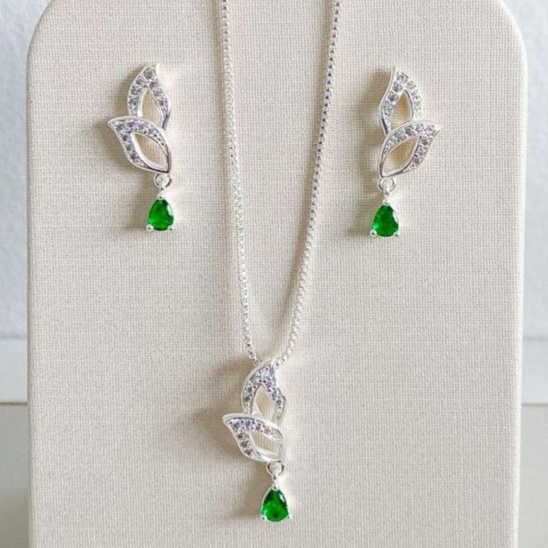 CONJUNTO FOLHAS COM ZIRCONIAS VERDE ESMERALDA