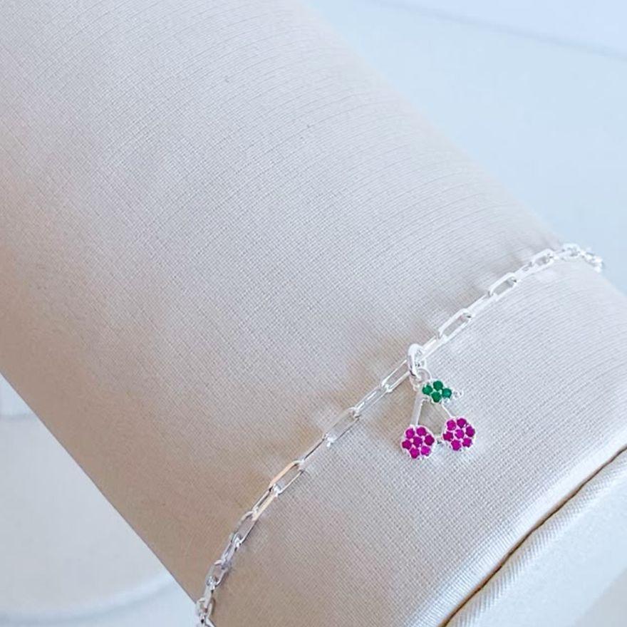 PULSEIRA INFANTIL CEREJA CRAVEJADA